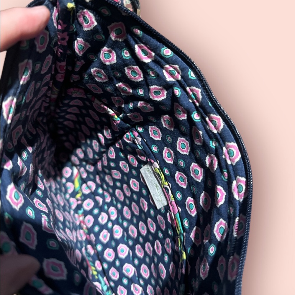 VERA BRADLEY Quilted Crossbody Purse - Picture 4 of 5